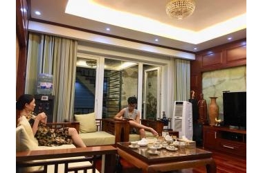 Bán nhà Võ Chí Công,DT55m,MT5m,Kinh doanh,Giá chỉ 2,8 tỷ